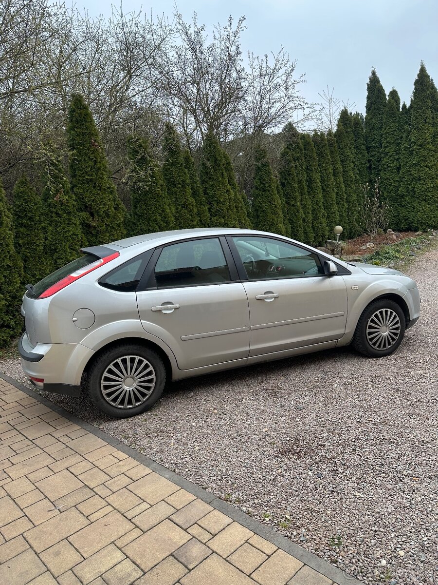 Ford focus 1.8 - 7