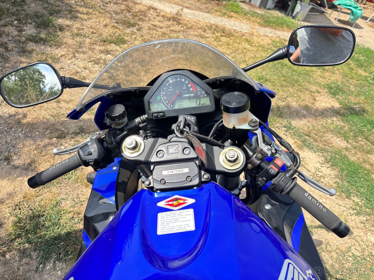 Honda CBR 1000 Fireblade 2005 - 7