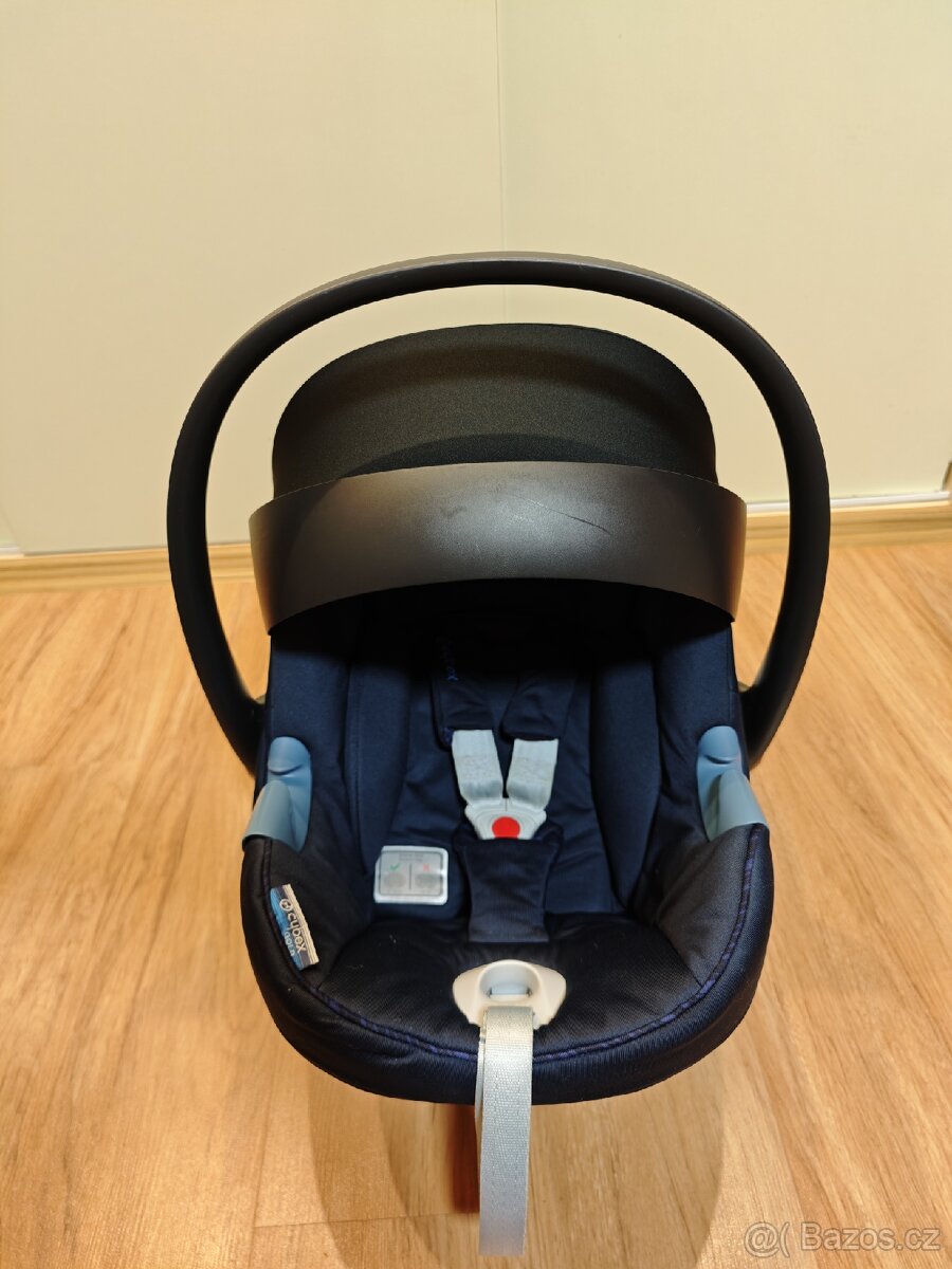 Cybex aton 5 se základnou - 7