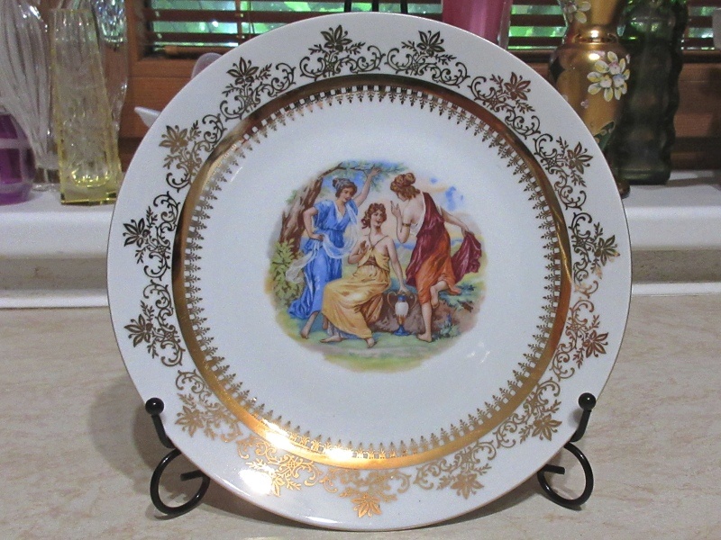 Dekorativní porcelánové retro talíře - 7