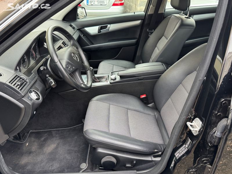 Mercedes-Benz Třídy C, 200,AVANTGARDE,MANUÁL,XENONY - 7