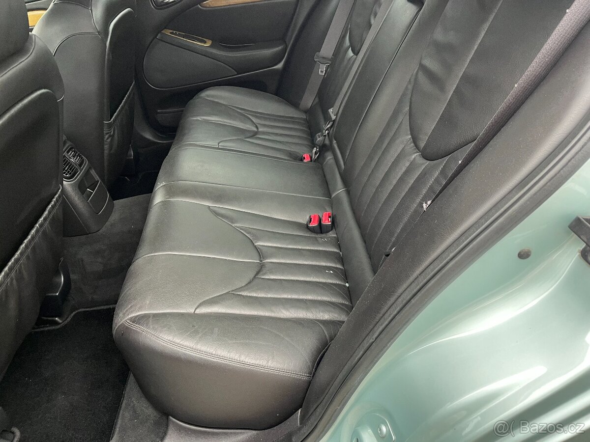 Jaguar S-Type 3,0 V6 - 7