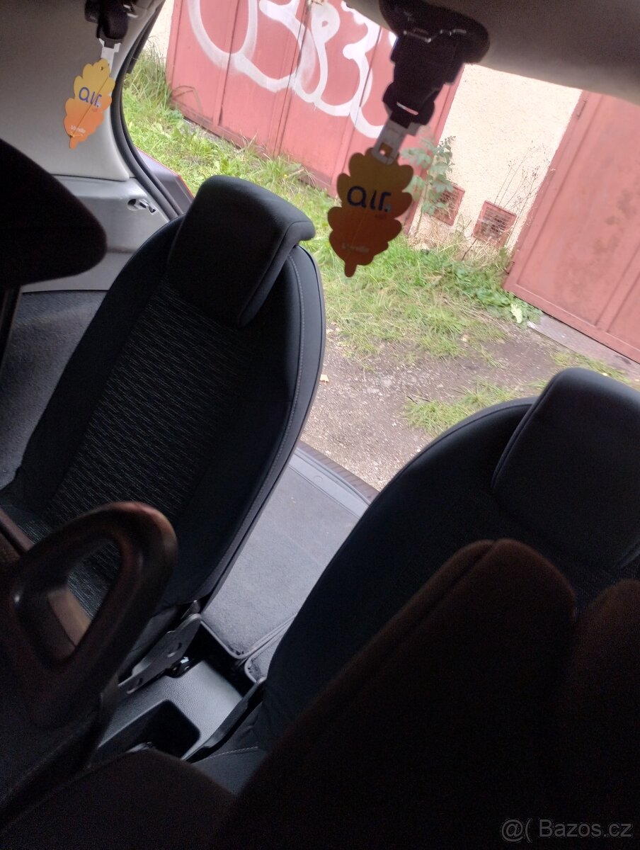 Renault Scénic 7mist 1,9dci - 7