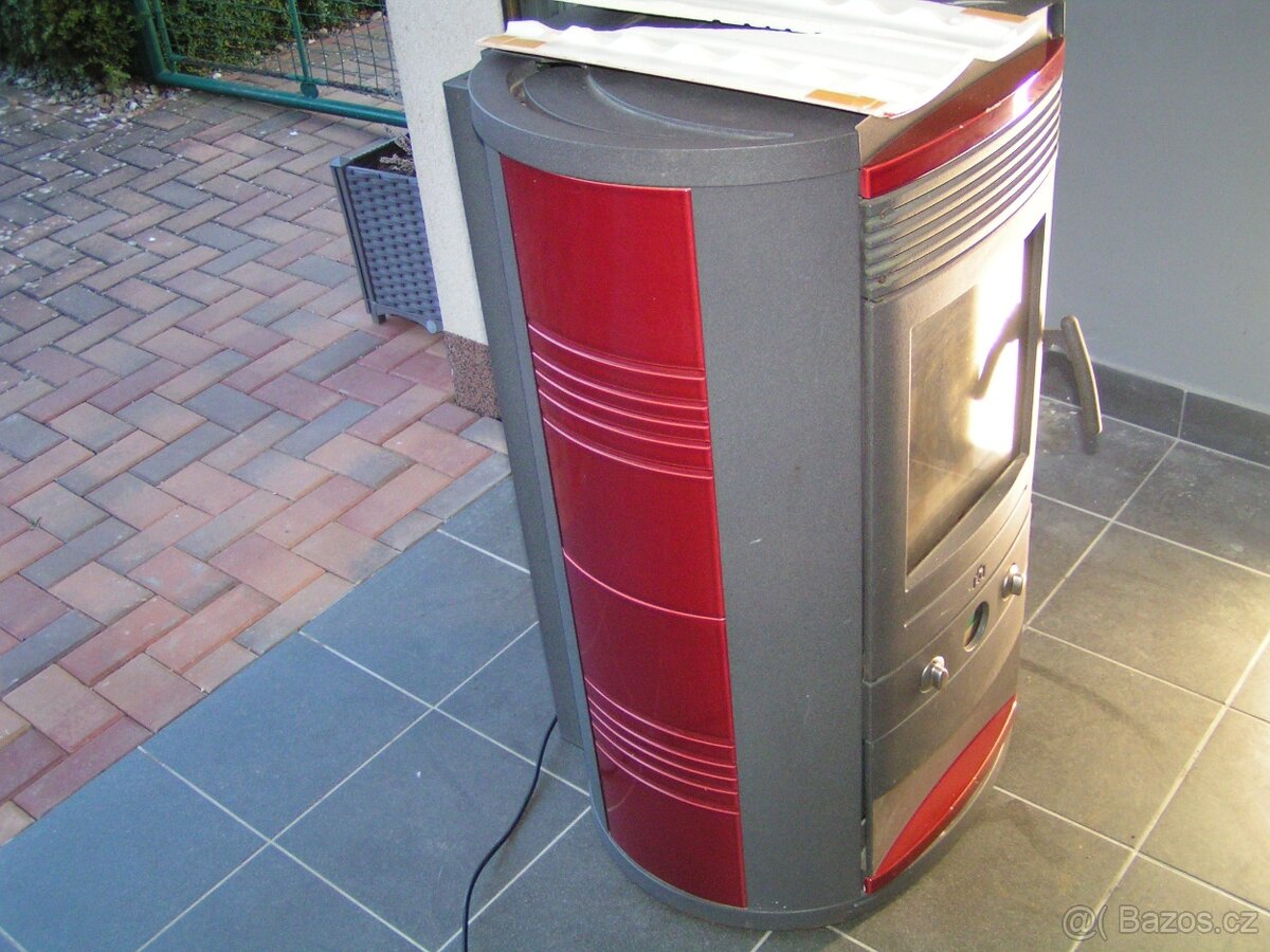 PELETOVÁ KAMNA EDILKAMIN IRIS UP - 7