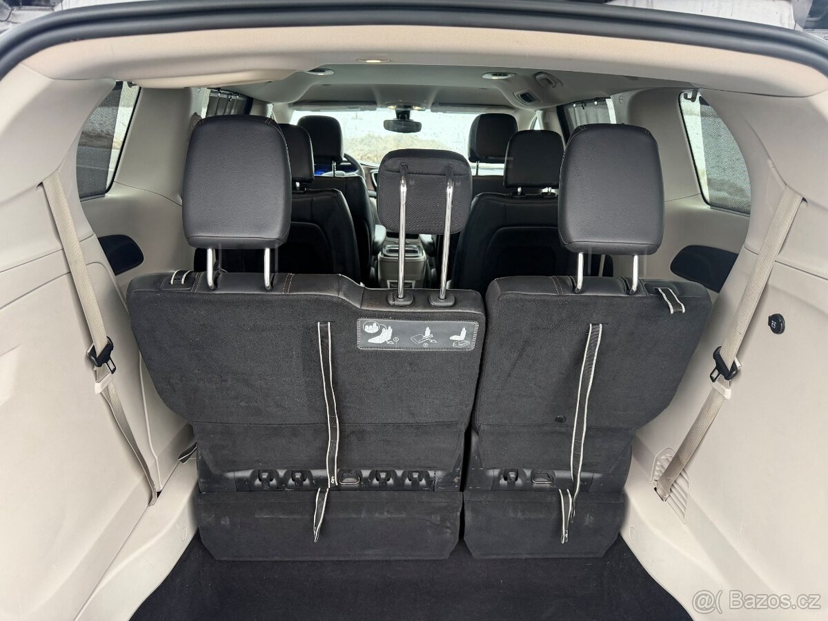 Chrysler Pacifica 3,6 Pentastar Touring 8 míst 2017 DPH - 7