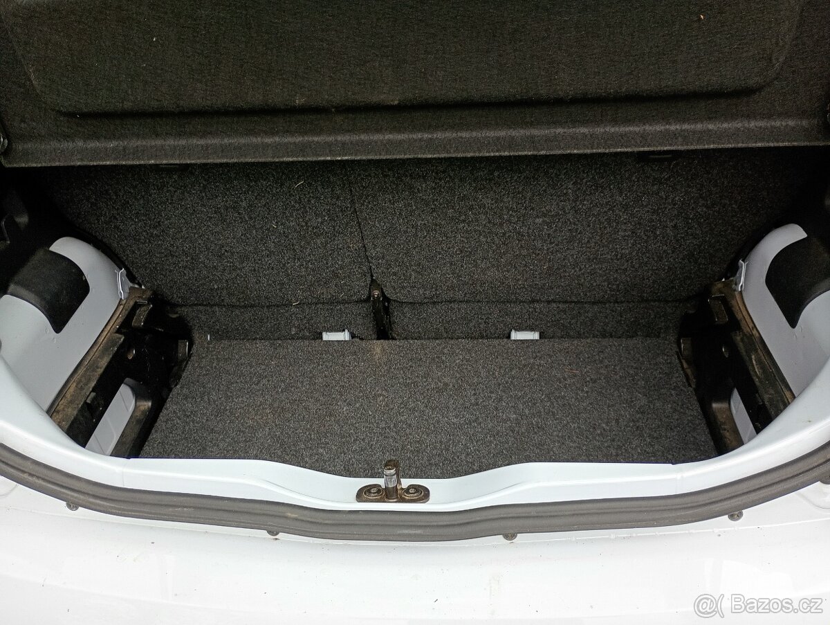 VW Up Move 1.0 Mpi 44kw 02/2013 - 7