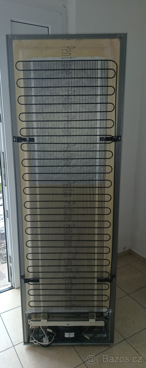 NEREZ CHLADNIČKA S MRAZNIČKOU GORENJE - A+++ - 185cm - 7