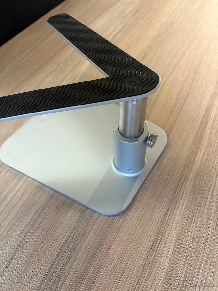 Set Magic Keyboard, Trackpack a Stojan na MacBook - 7