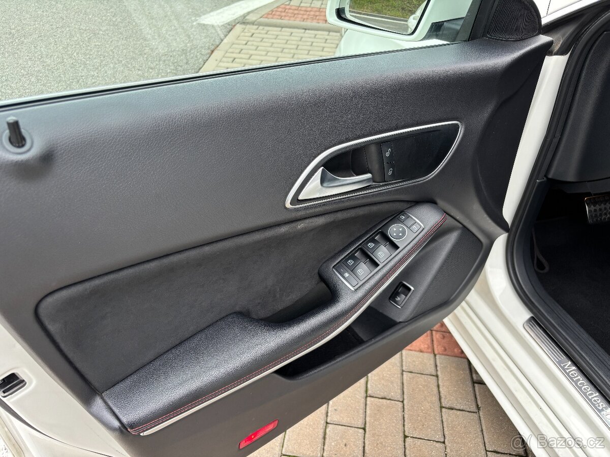 Mercedes-Benz CLA 180 1.6i AMG Automat ČR - 7