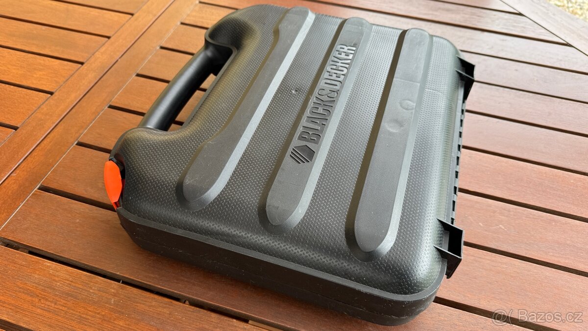 Vrtačka Black & Decker 710W s kufrem - 7