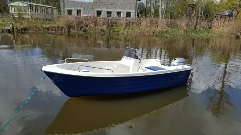 Motorový člun A430 - 7