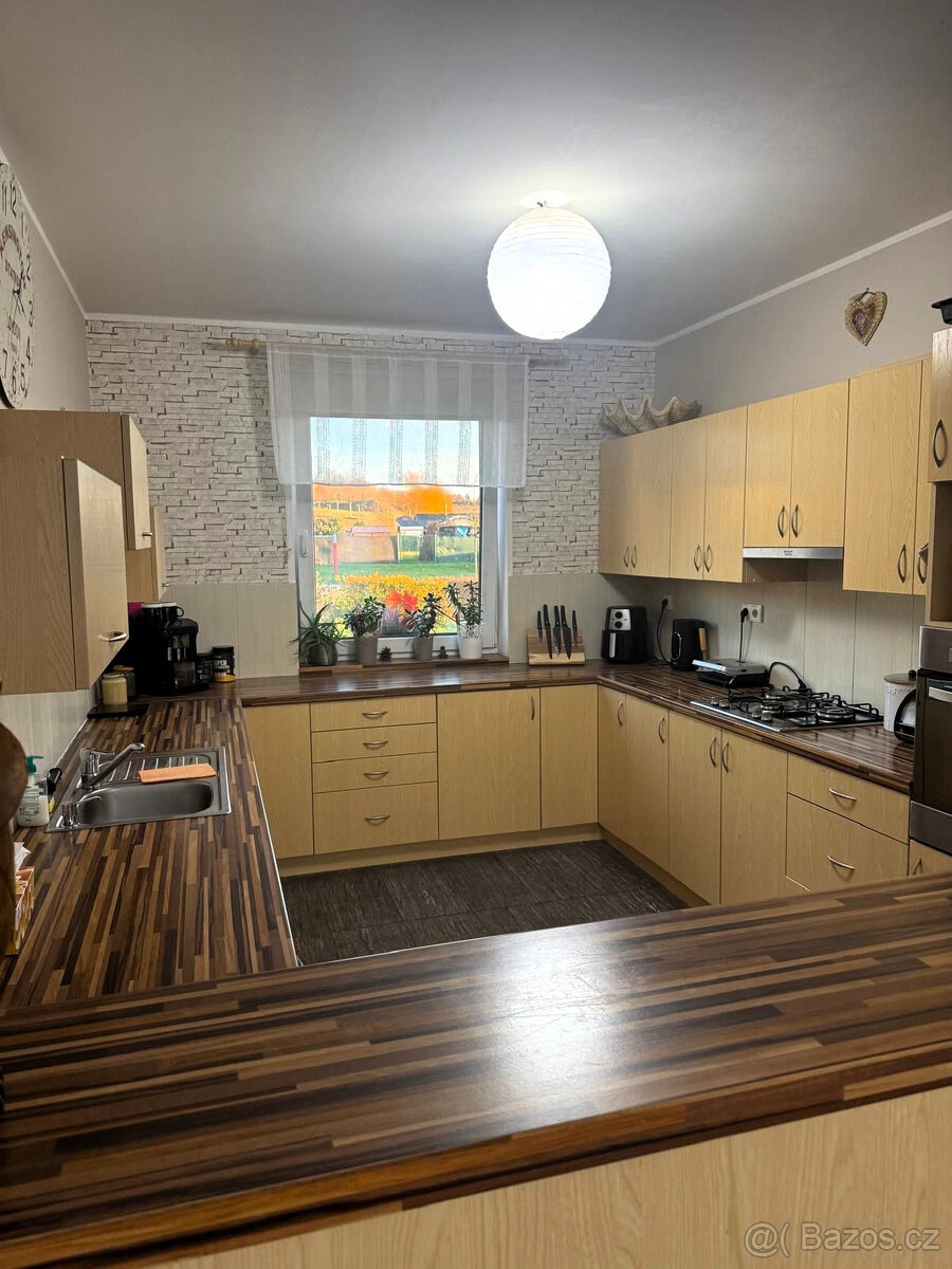 REZERVACE-Bungalov 4+kk, garáž, zahrada, Nový Malín - 7