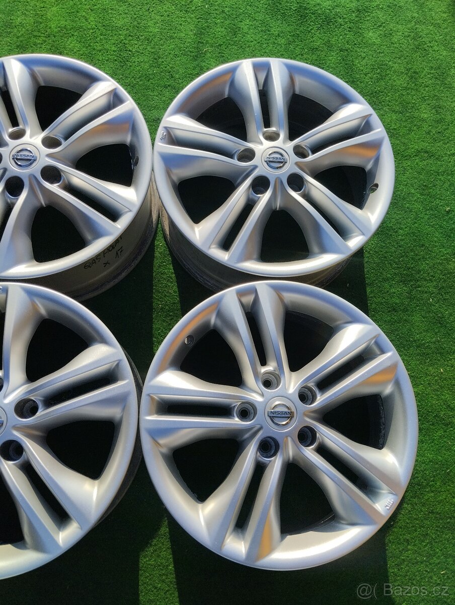 ALU KOLA NISSAN QASHQAI R17 5X114.3 - 7