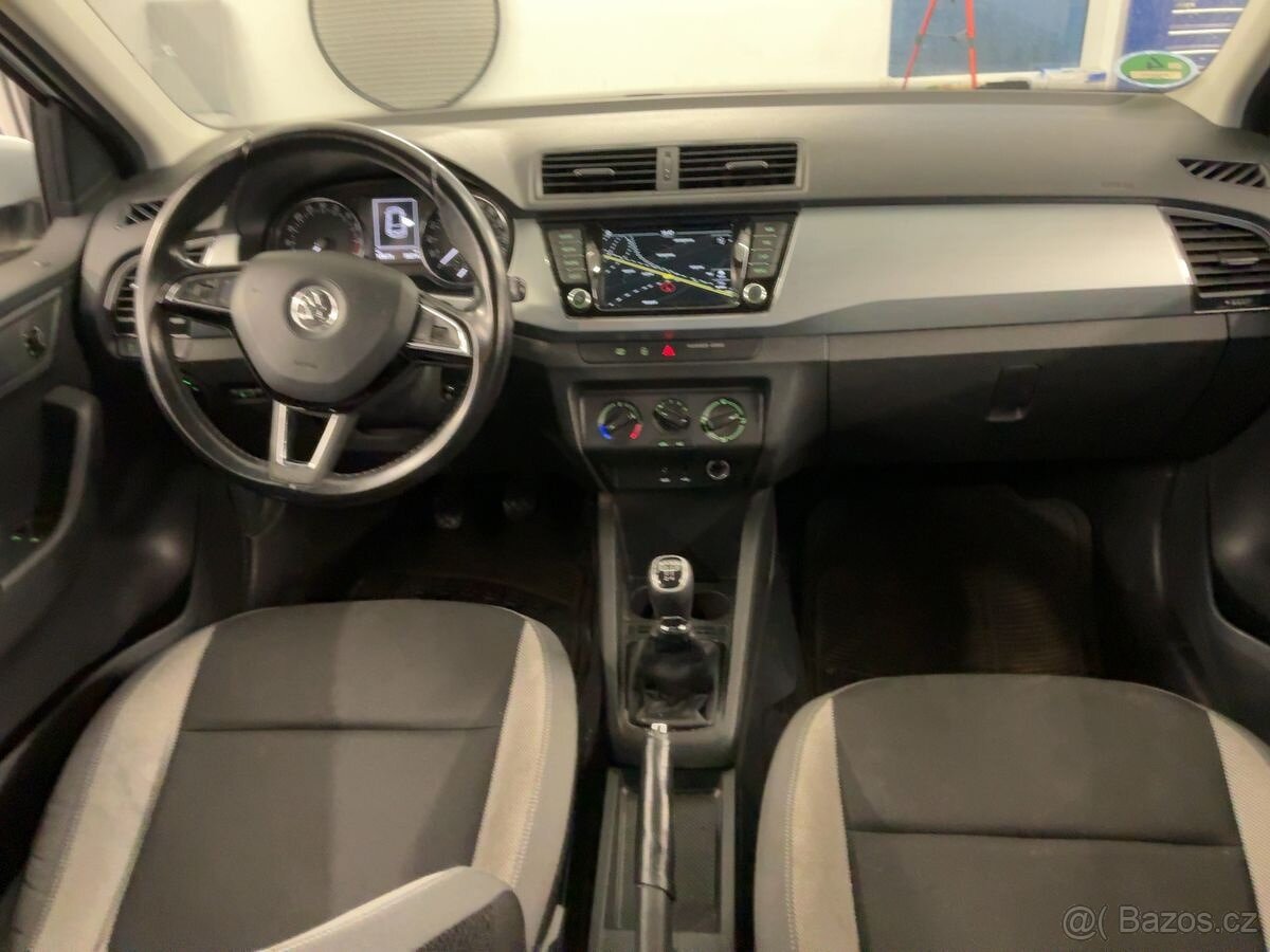 ŠKODA FABIA 1.4TDI 66KW AMBITION - NAVI - 7