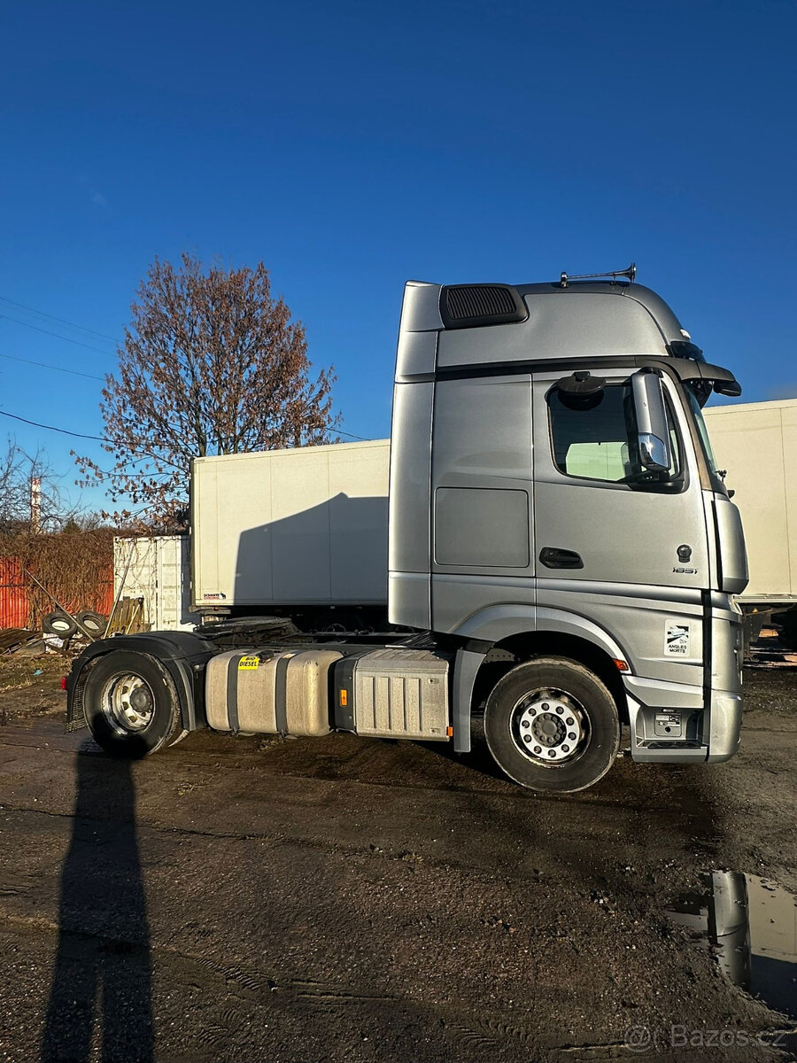 Tahač MB Actros - 7