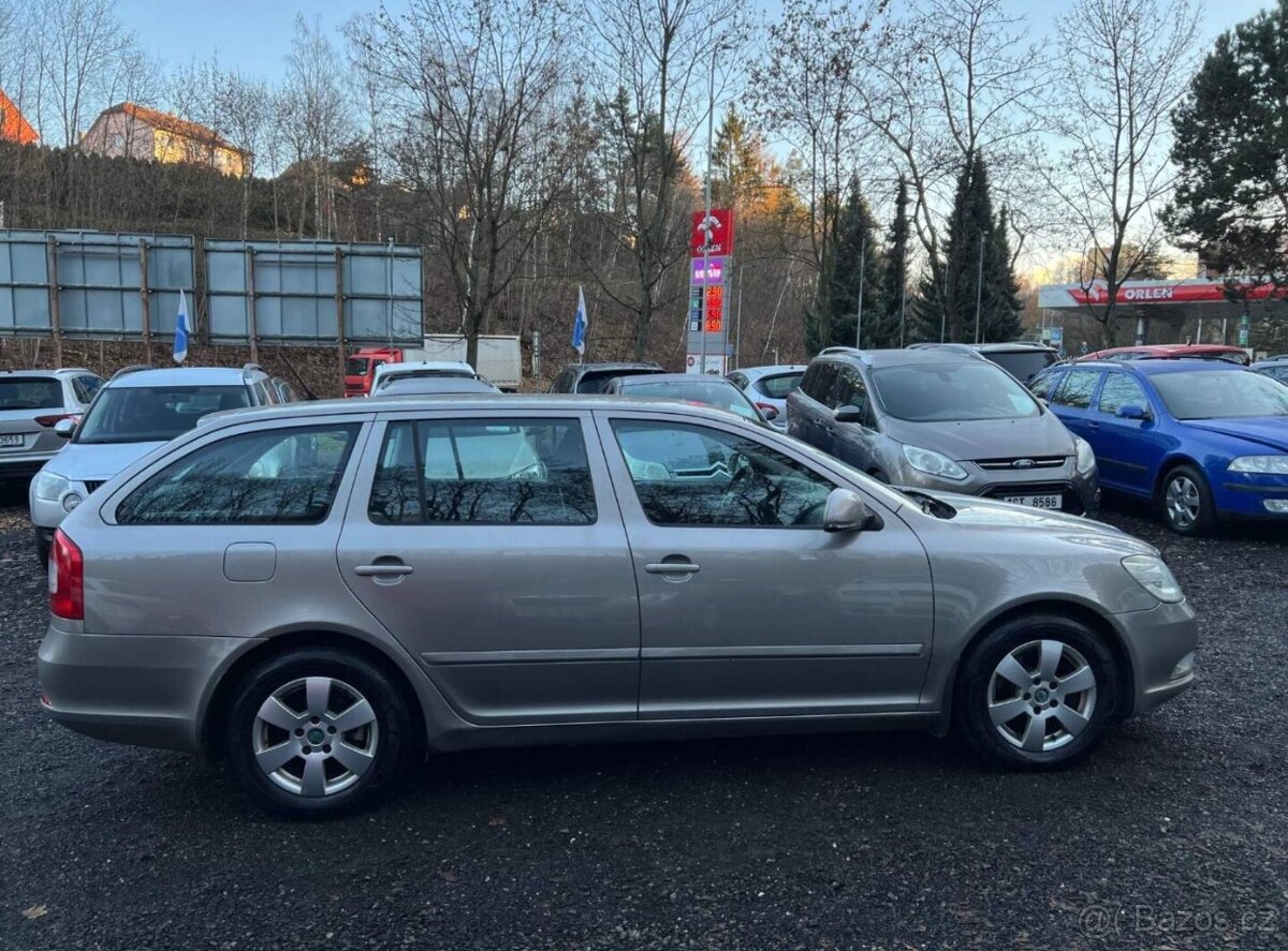 Škoda Octavia Combi 1.6 TDI 77 kW klima tažné 2010 - 7