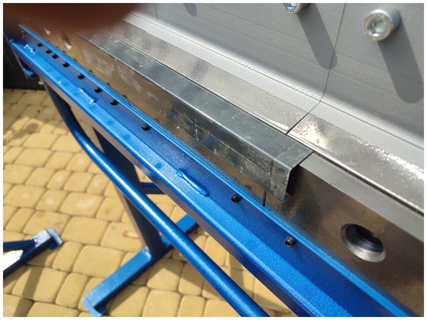 Ohýbačka plechu segmentova - 1250mm /0,8mm - 7