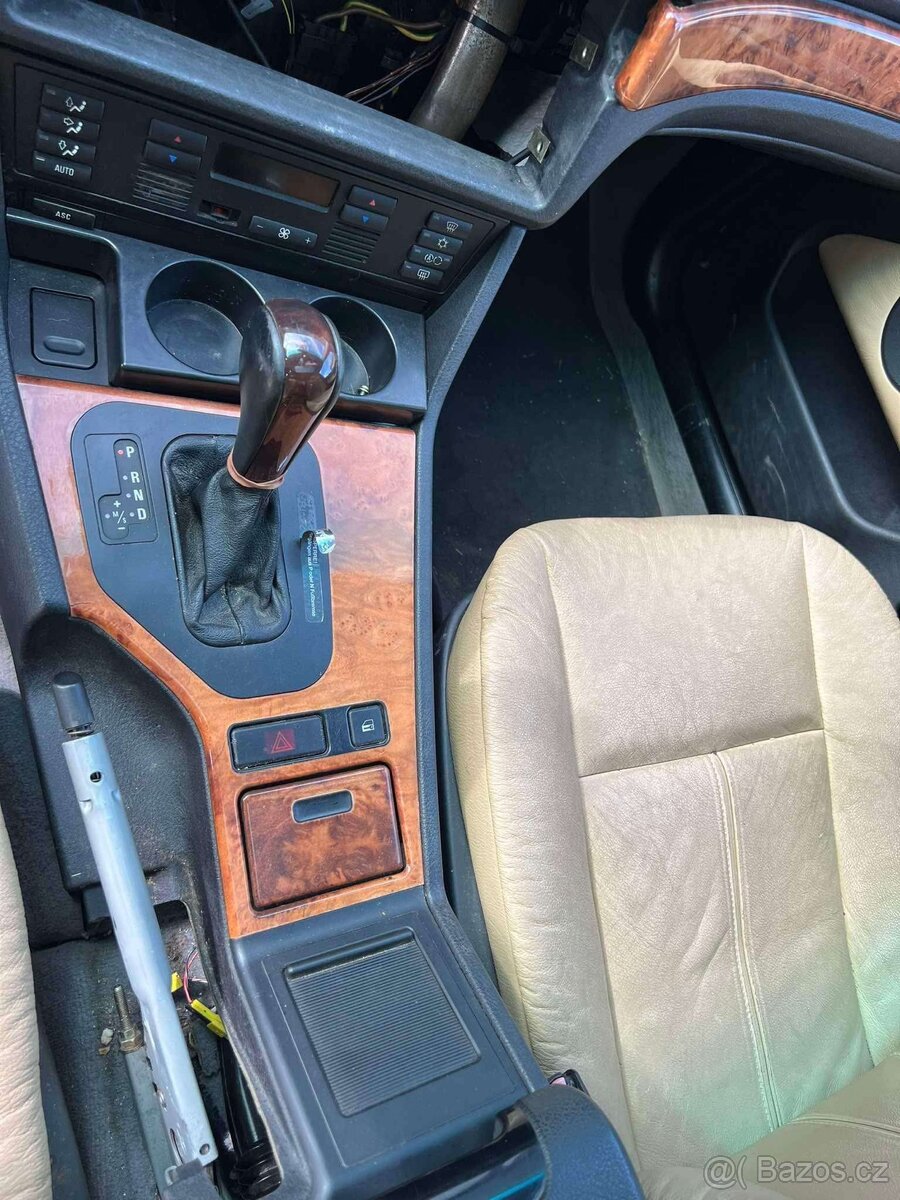 Komplet na náhradní díly-BMW E39 528i m52 142kW - 7