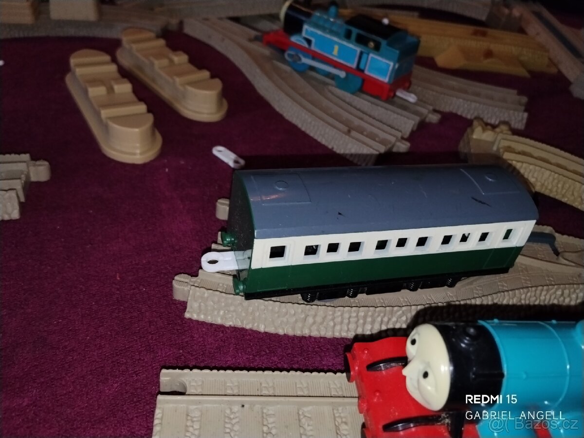 Koleje a budovy – (Thomas & Friends) - 7