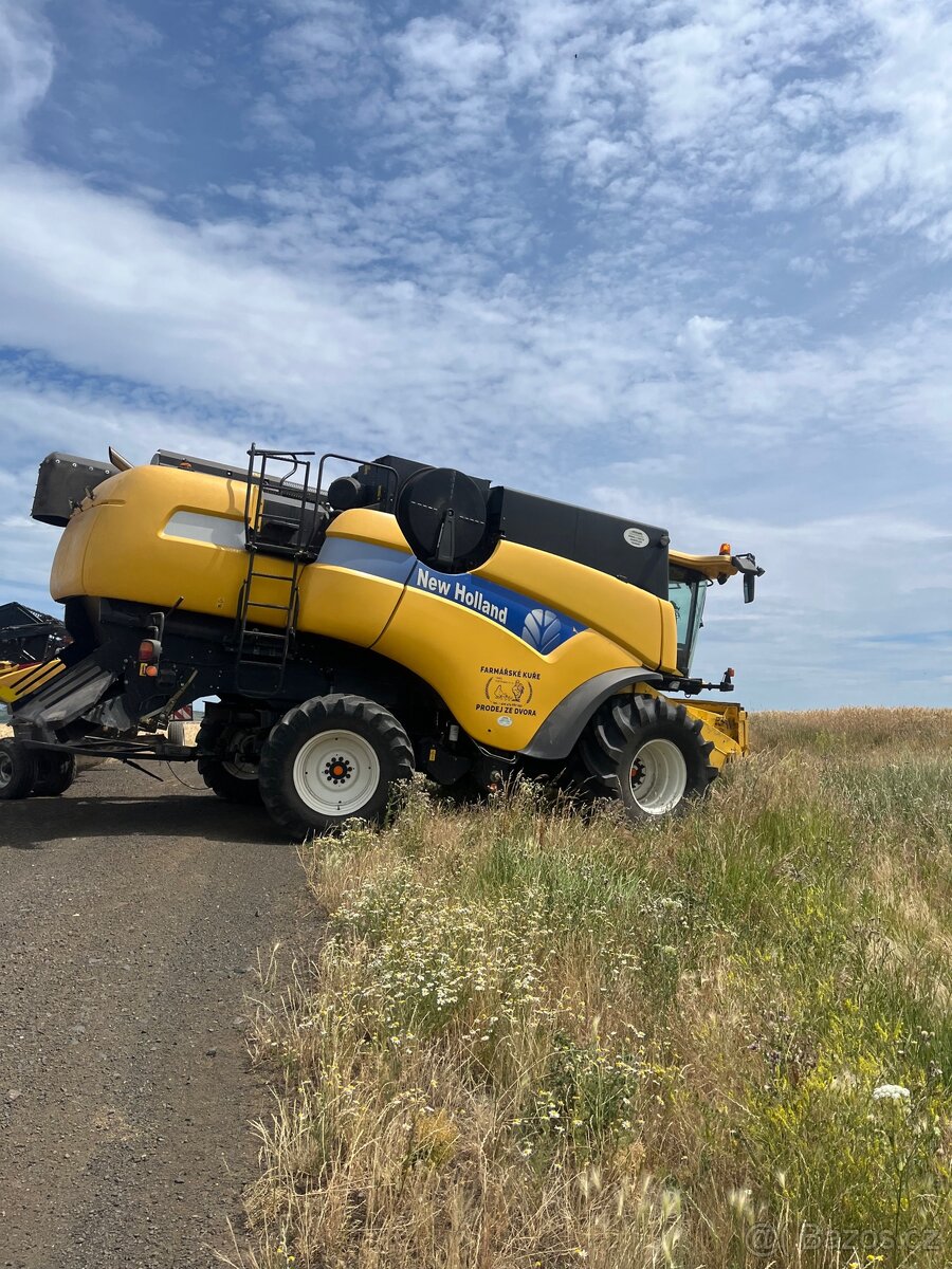 NH CX8080 + Varifeed HD25 - 7