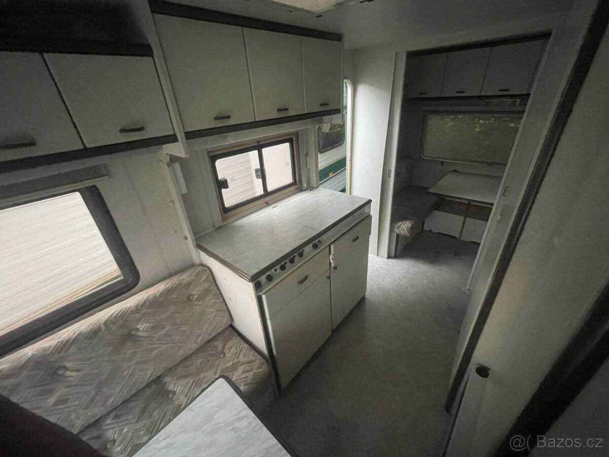 Hobby 460, předstan, WC, 4 osoby, STK , max 1100kg - 7