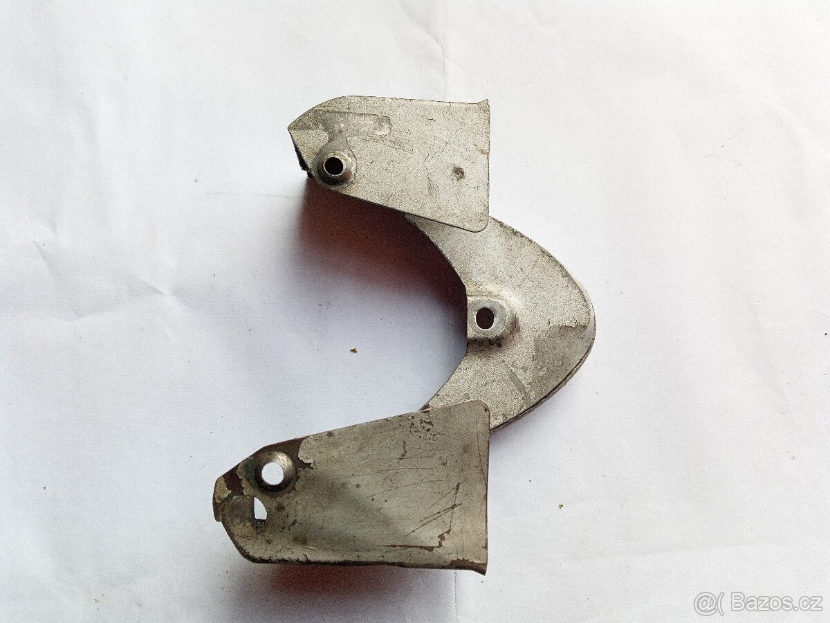 Kryt řetězu Jawa - 7