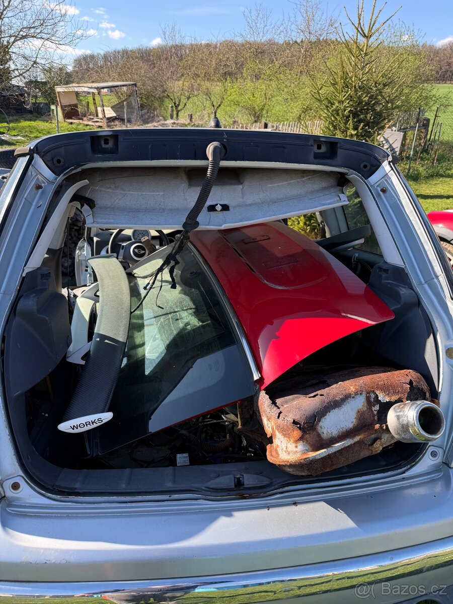 Dva vraky minicooper - 7
