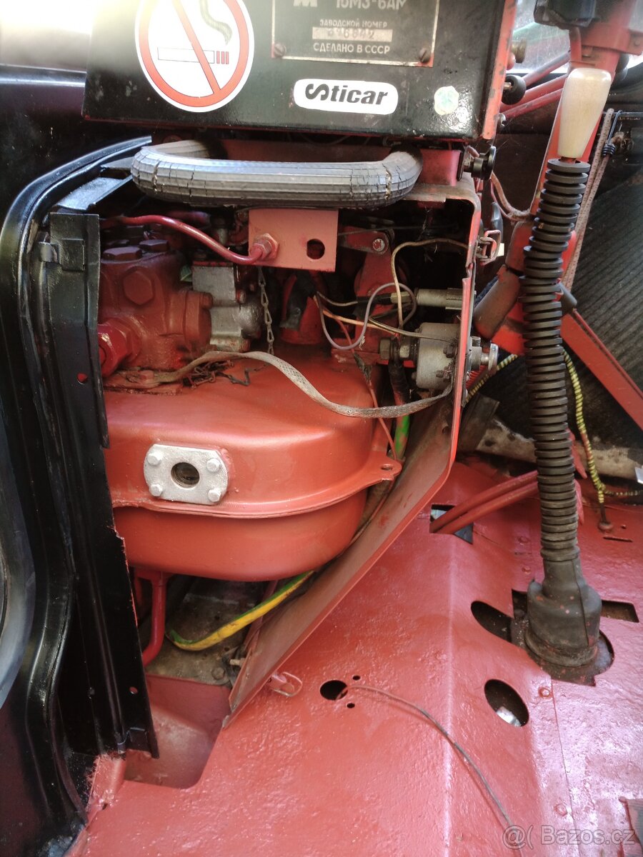 Bělorus traktor - 7