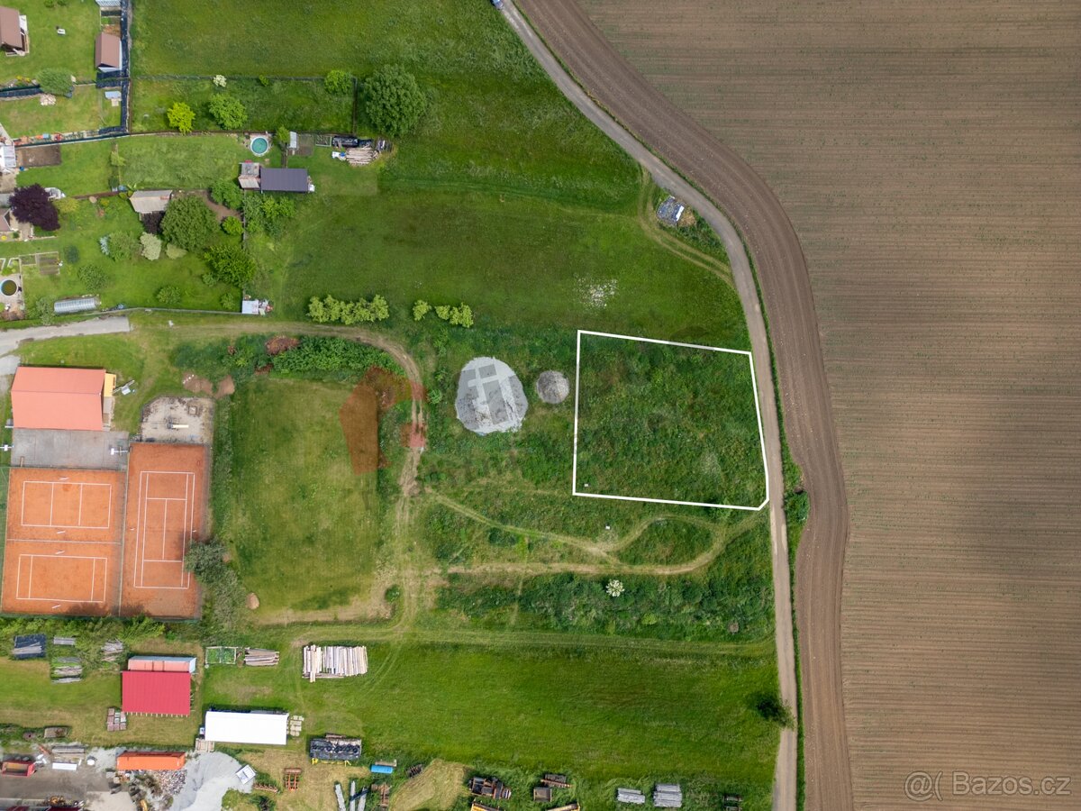 Prodej krásného pozemku v obci Řimovice u Vlašimi - 7