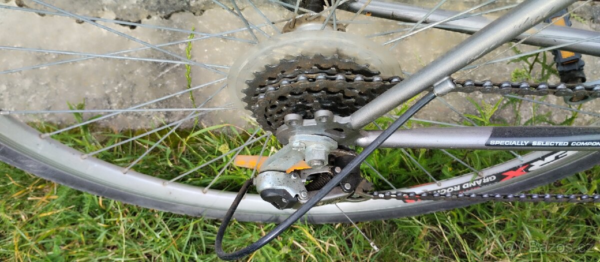 Trekingové kolo 4Ever
1 800 Kč - 7