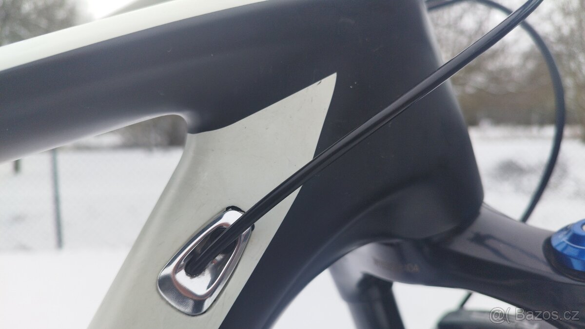 Horské kolo SPECIALIZED - 7