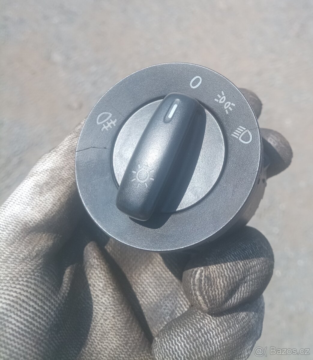 Passat B6 2.0 103kw BKP - náhradní díly - 7