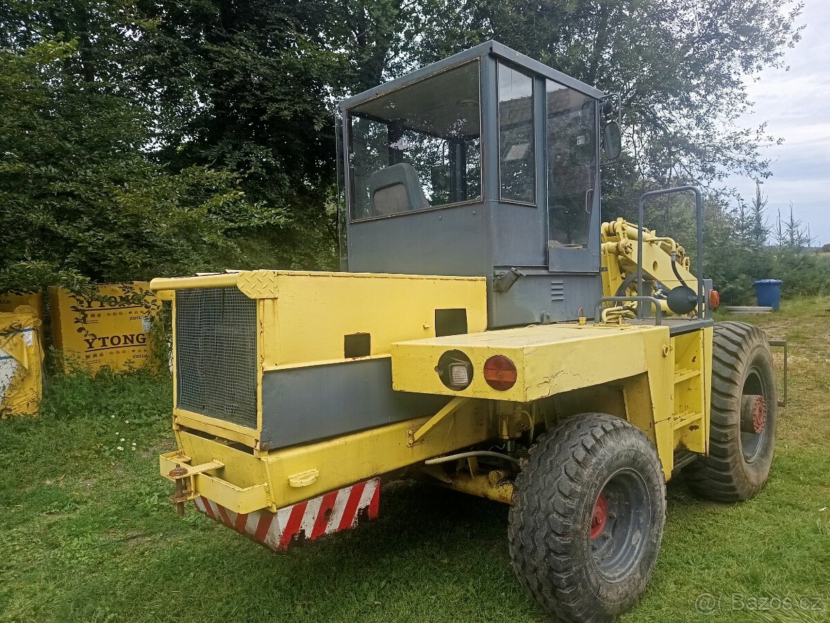 Nakladač Hon un 053 - 7