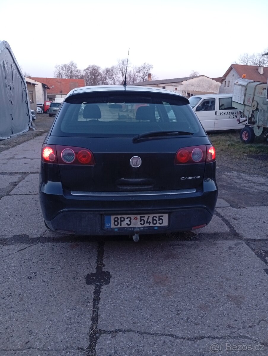 Fiat Croma 1.9 JTD 88Kw r.v. 2009 - 7