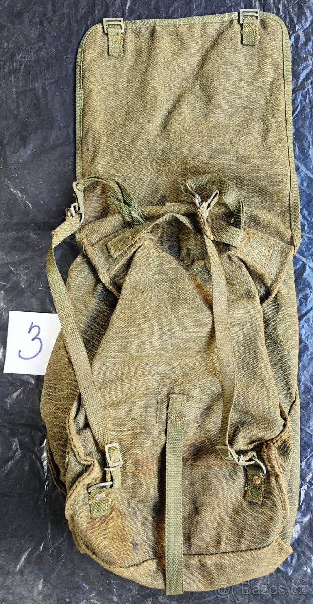 Staré trampské batohy a somradlo 1 - 7