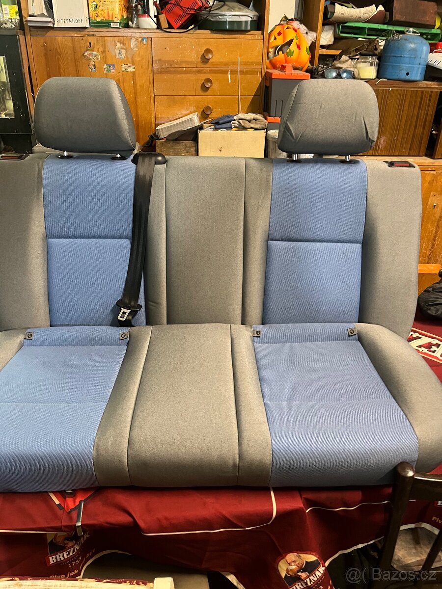 Sedačky a tapecirunky Fabia2 - 7