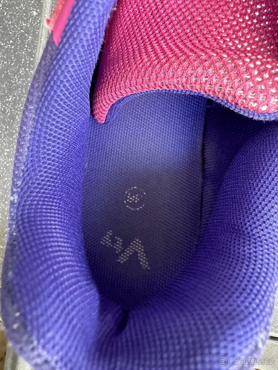 PRODÁM TENISKY, DEICHMANN, VELIKOST 36. CENA - 7