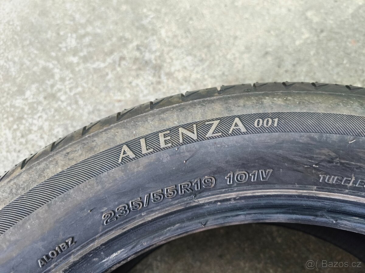 235 55 r19 Bridgestone - 7