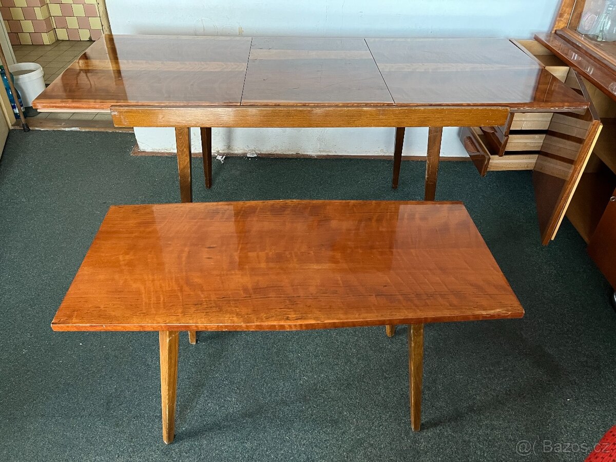 Starožitný nábytek - 7