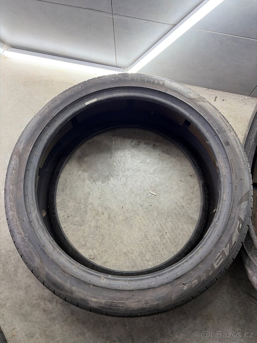 Letní pneu 275/40/22 - 7