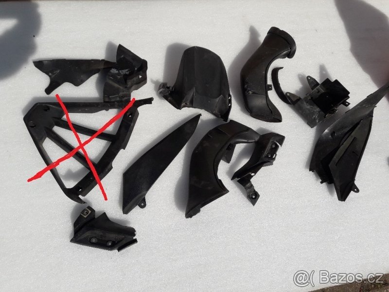 Díly Yamaha R1 RN12 2004 - 7