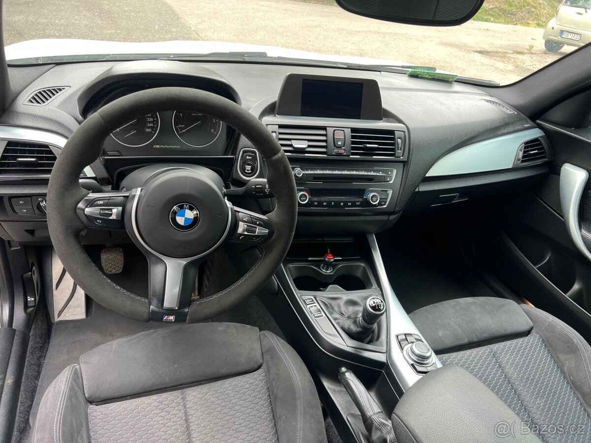 BMW f22 - 7