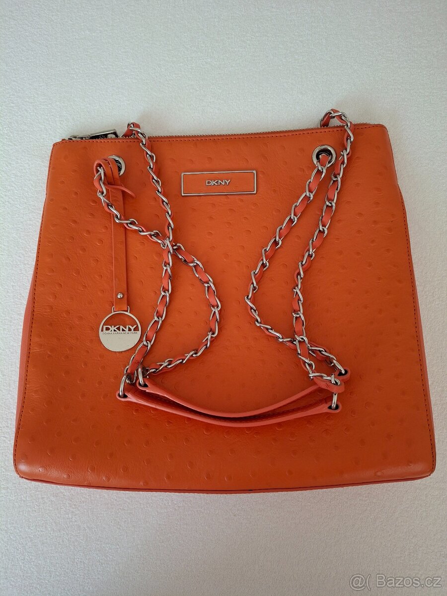 NOVÁ ZNAČKOVÁ KOŽENÁ CROSSBODY KABELKA, zn. DKNY - 7