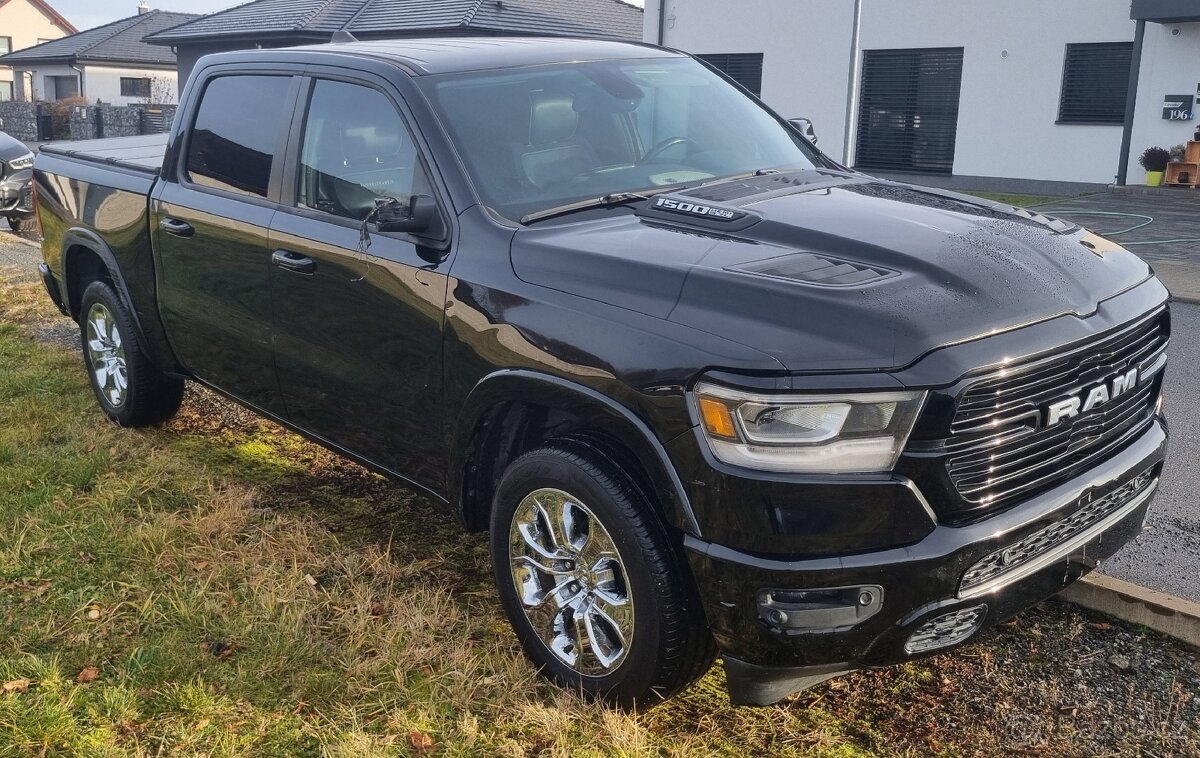 Dodge RAM 1500 Laramie V8 5,7 HEMI eTorque 4x2 - 7