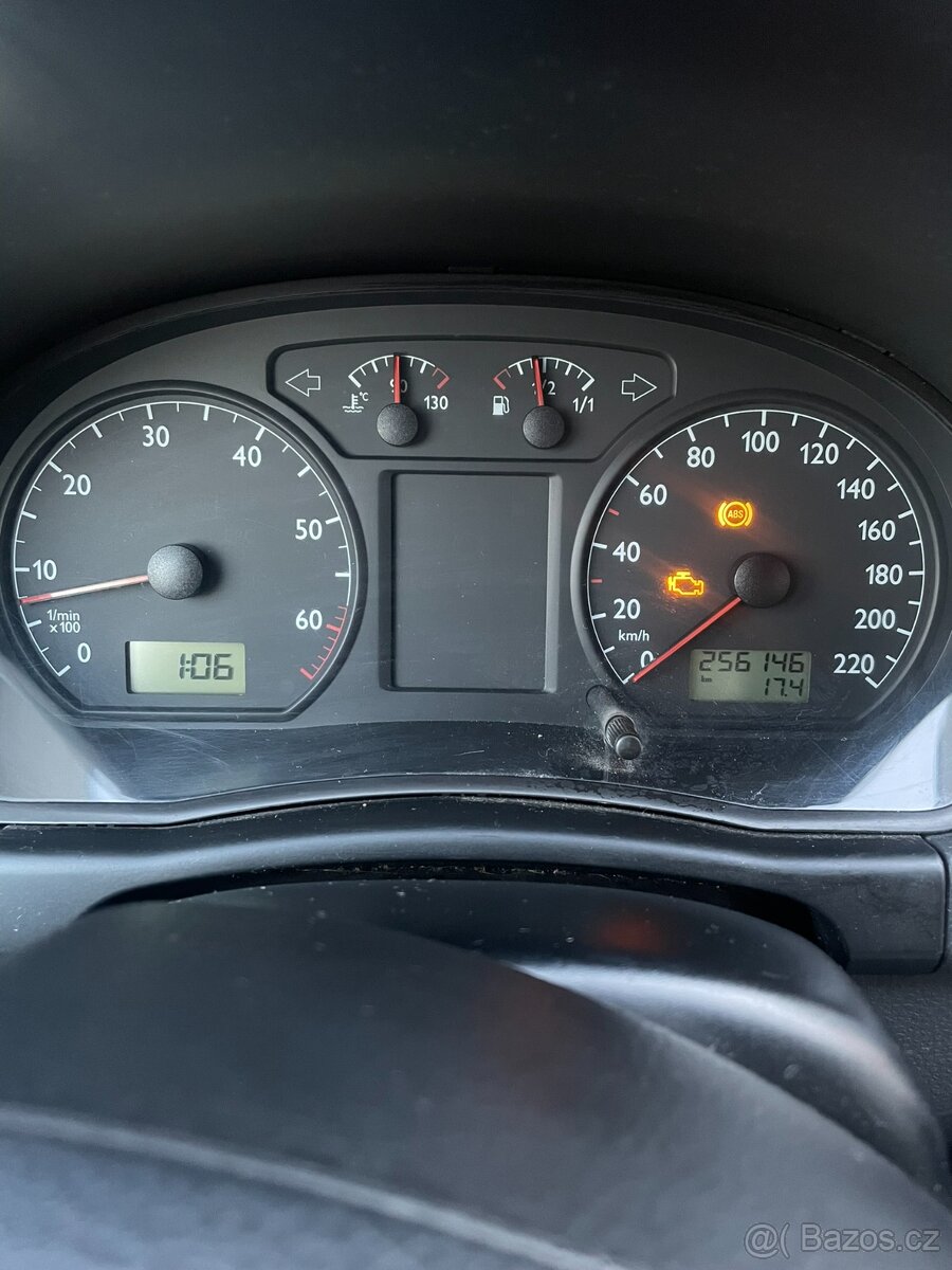 Volkswagen Polo 1.2, 40 kW, 2003 - 7