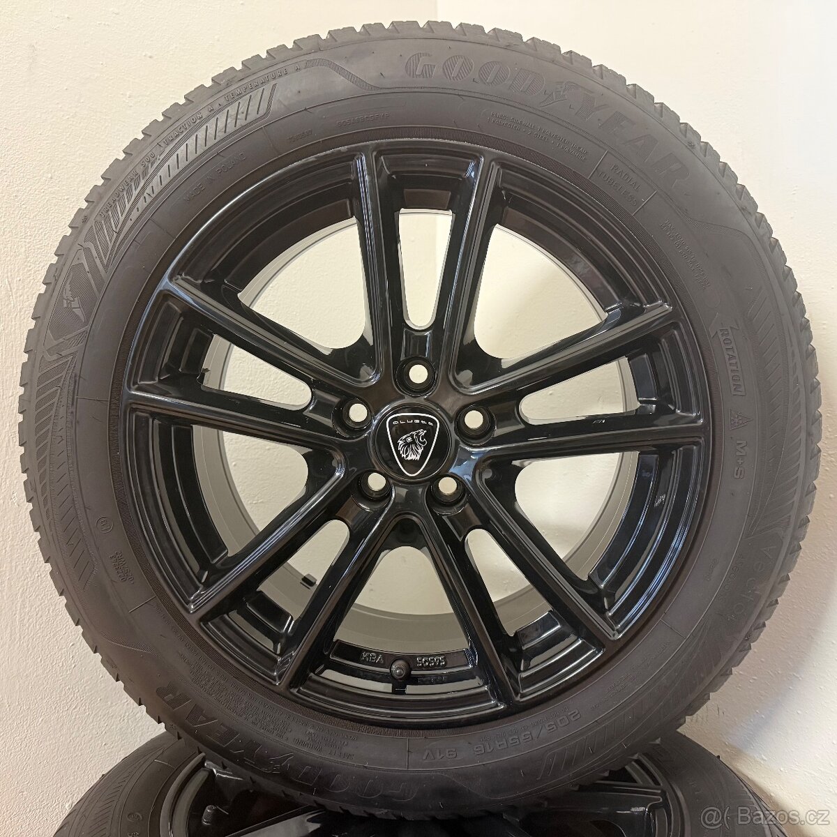 VW/SEAT/ŠKODA 5x100 R16 ET40+CELOROČNÍ 205/55R16 7,5mm - 7