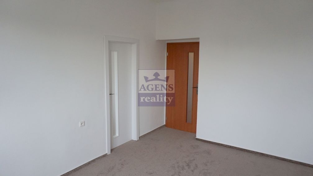 Byt 3+1, 61m2, Praha 10 - Michle, cihla, nezařízený - 7