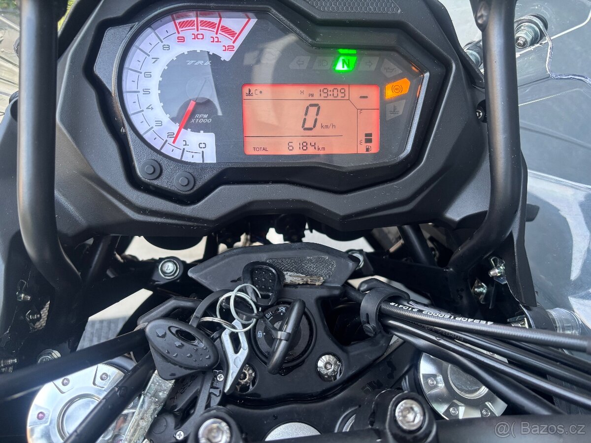 Benelli TRK 502 X ABS - 7