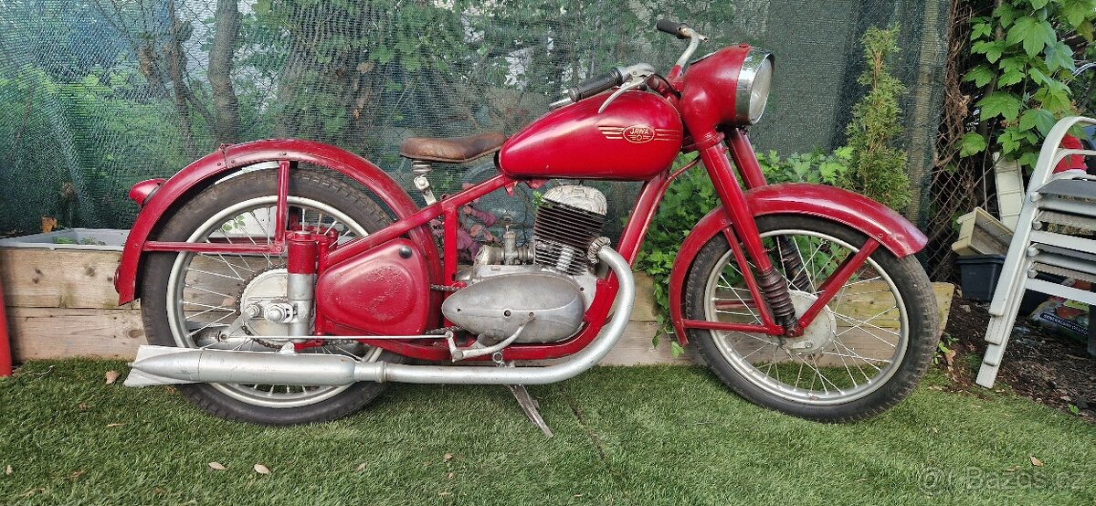 Jawa 250 pérák - 7