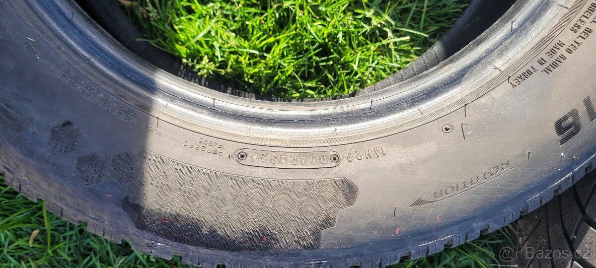 Zimní pneu 205/60/16 R.v.24 - 7